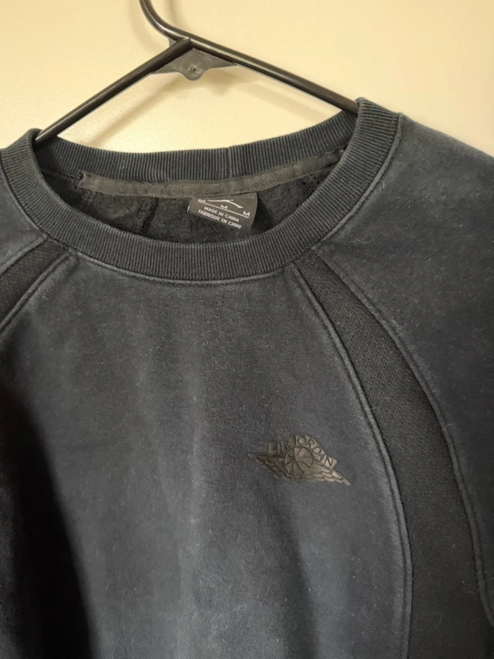 2014 Air Jordan Wings Logo Fleece Pullover Black-on-Black FA14 Size Medium